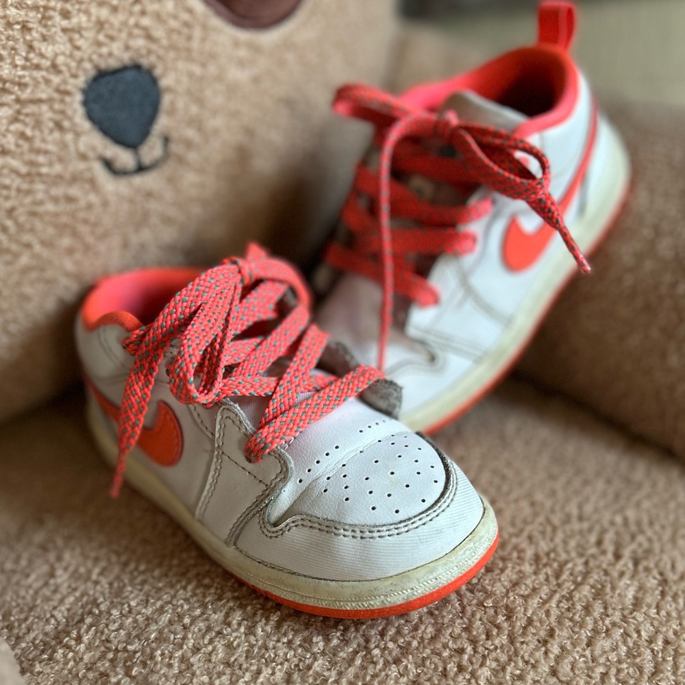 Nike Air Jordan 1 Retro Phat Low Toddler 8C Hot Lava Creamsicle White Coral Pink